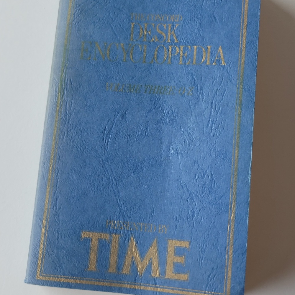 The Concord Desk Encyclopedia